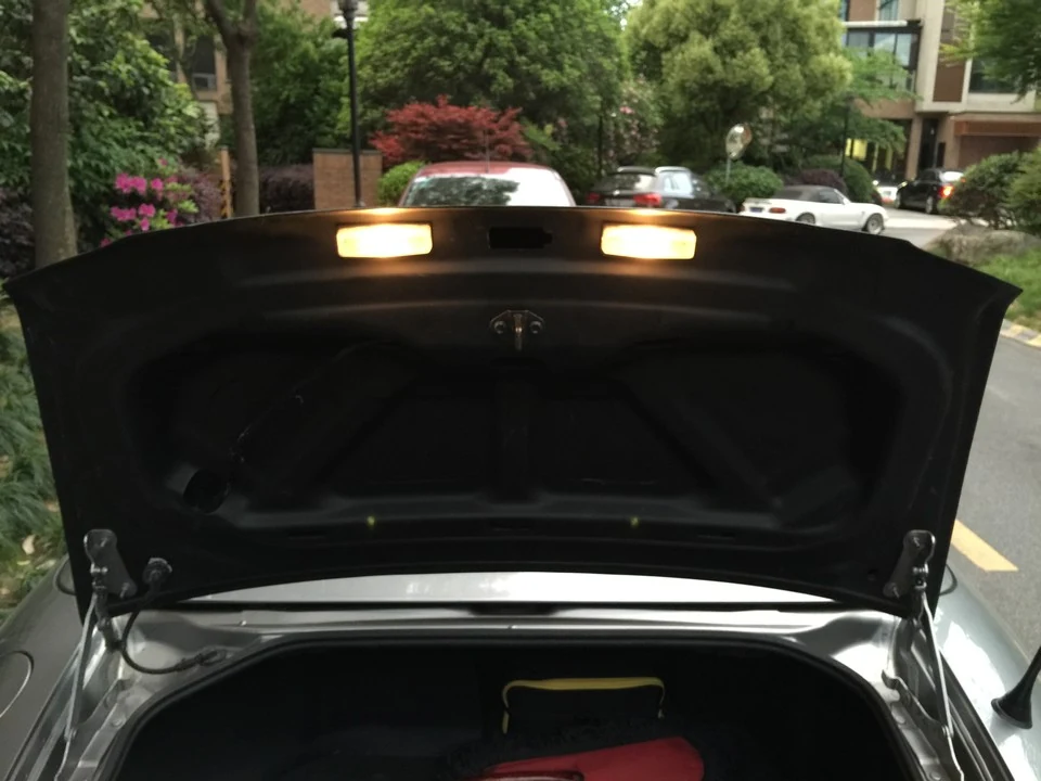 Mazda MX-5 NC PRHT OEM-Style Boot Lid - supplier product photograph
