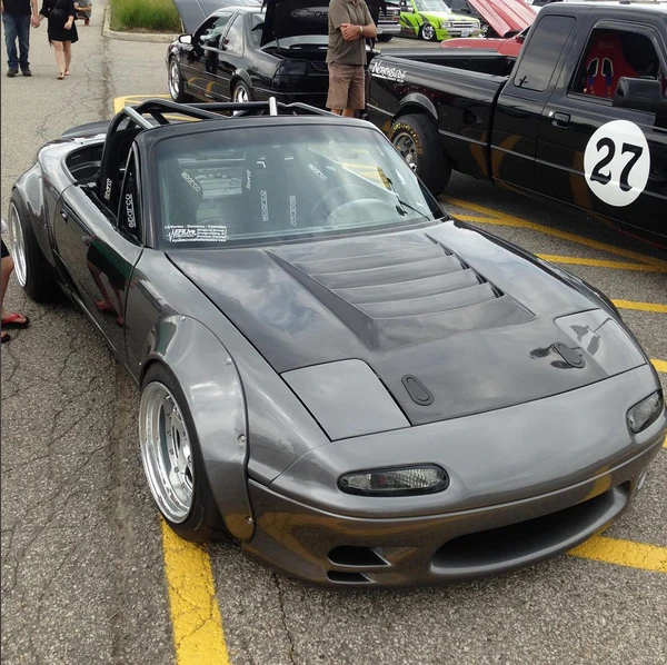 Mazda MX-5 NA Vented Bonnet (Dmax Style) - supplier product photograph