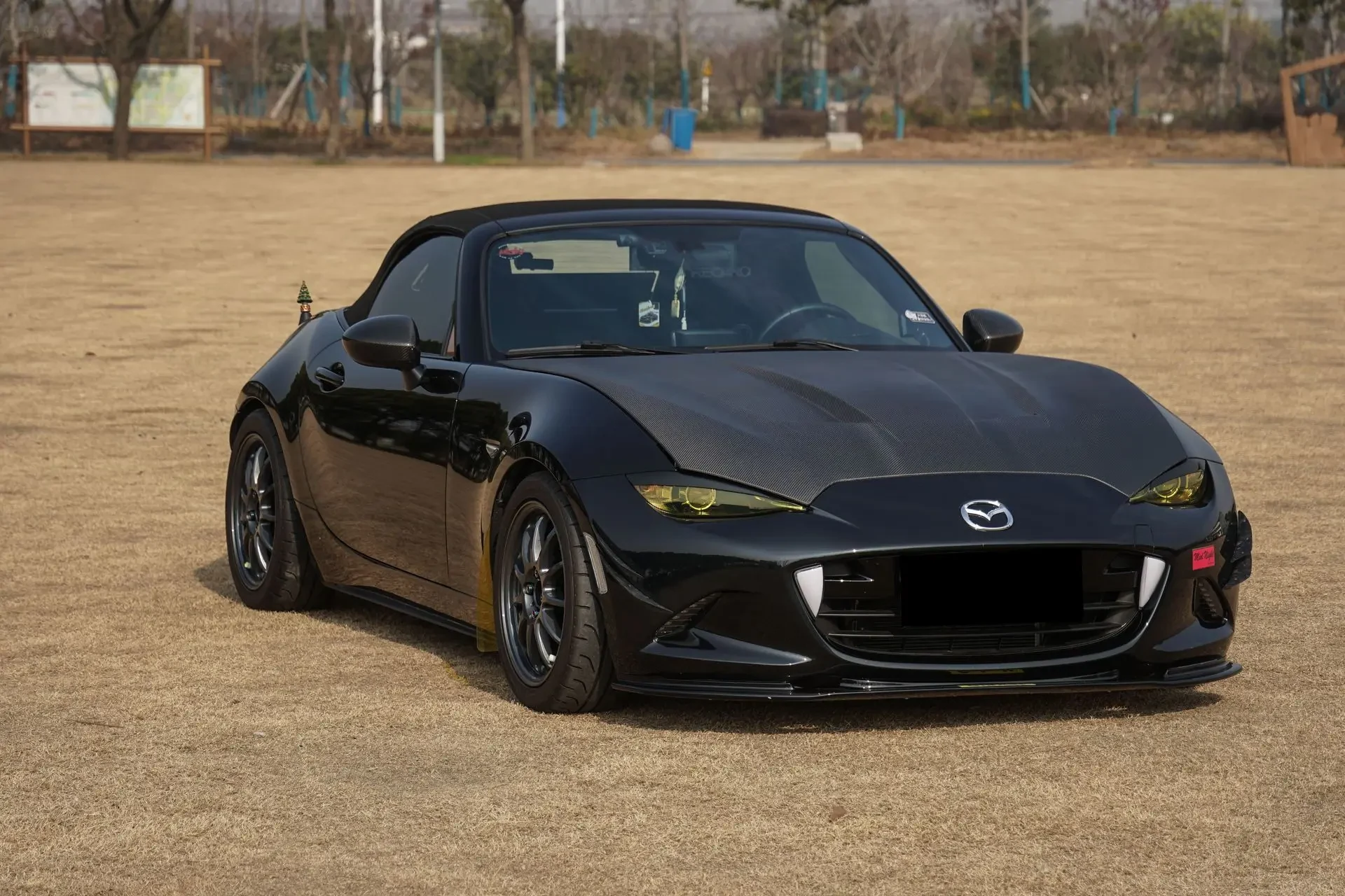 Mazda MX-5 ND Type 2 Vented Bonnet - supplier product photograph