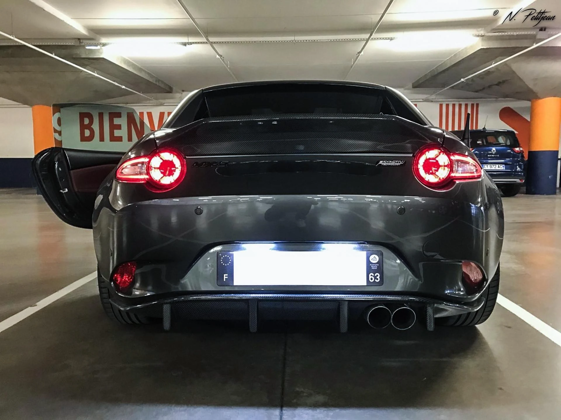 Mazda MX-5 ND RF Boot Lid with ducktail - supplier product photograph