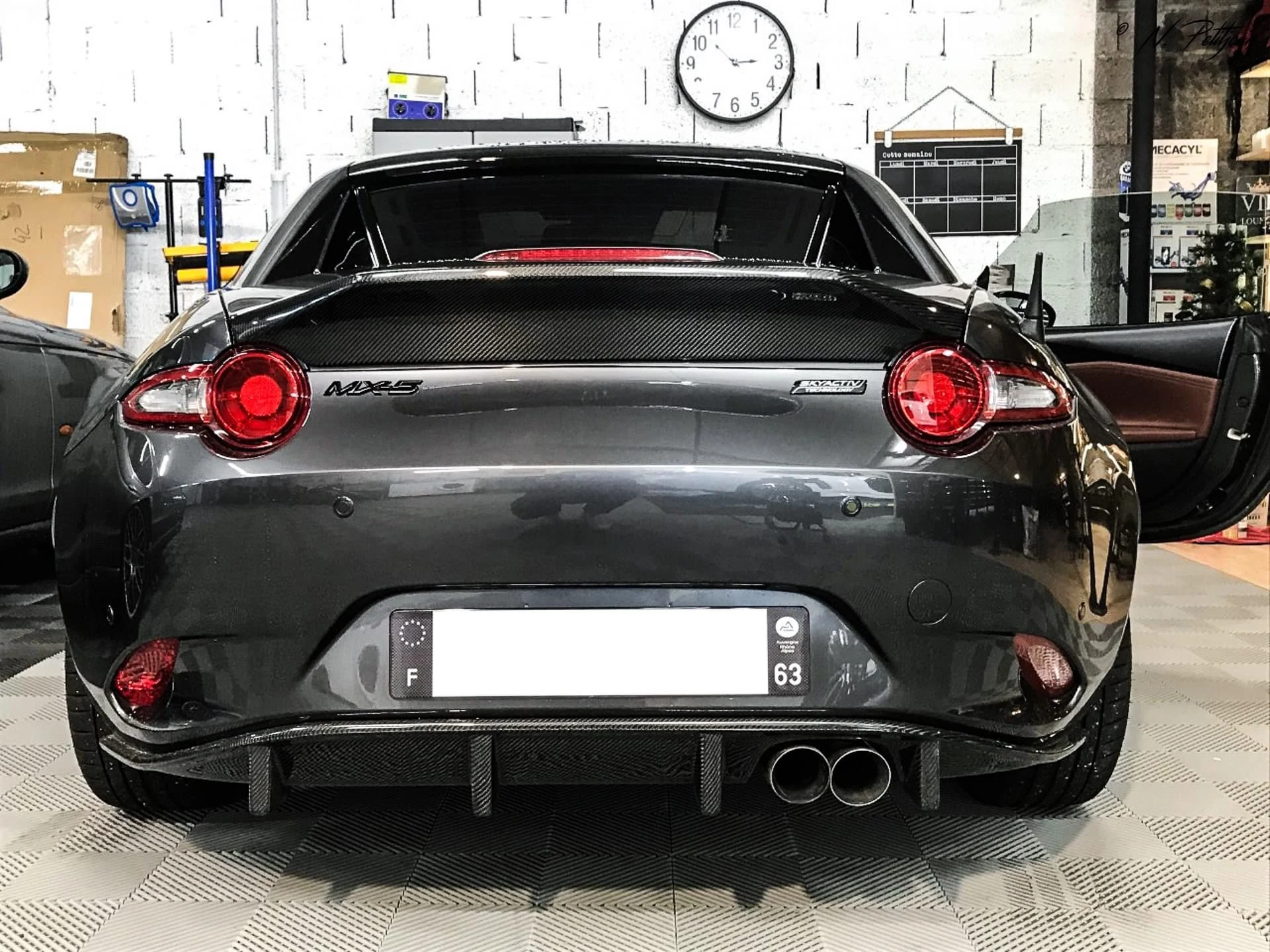 Mazda MX-5 ND RF Boot Lid with ducktail - supplier product photograph